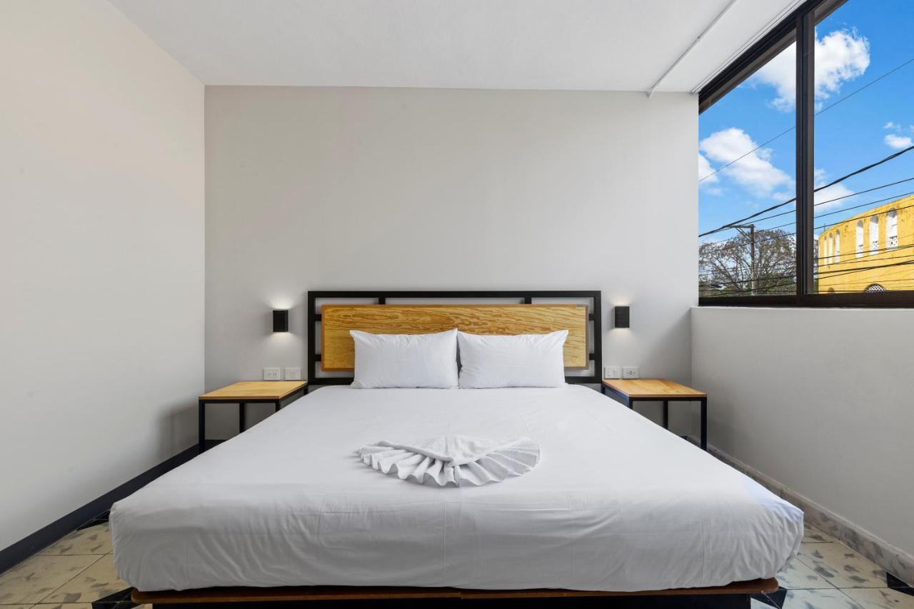 Suites Reforma By Homirent Mérida Extérieur photo